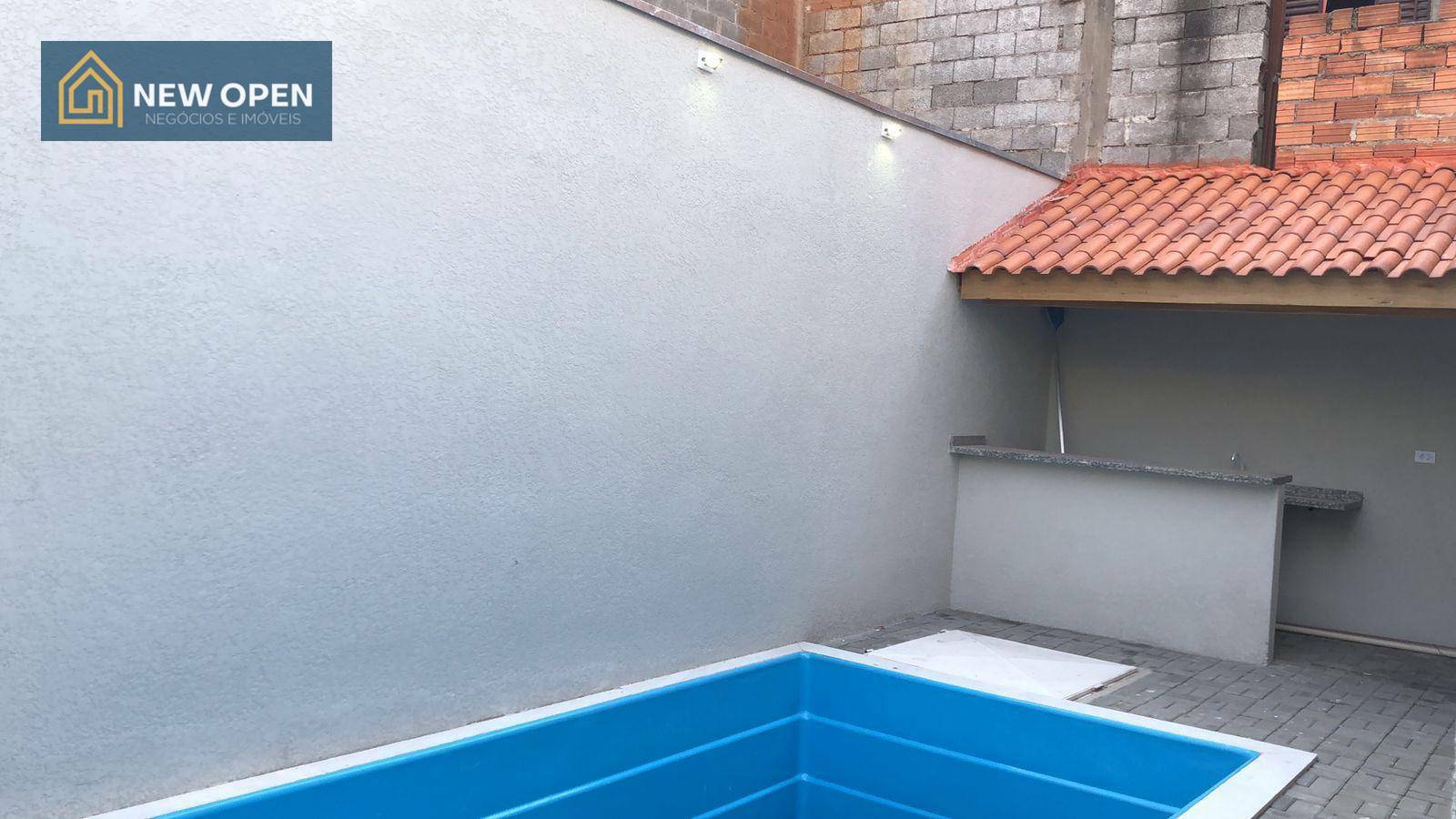 Sobrado à venda com 2 quartos, 65m² - Foto 1