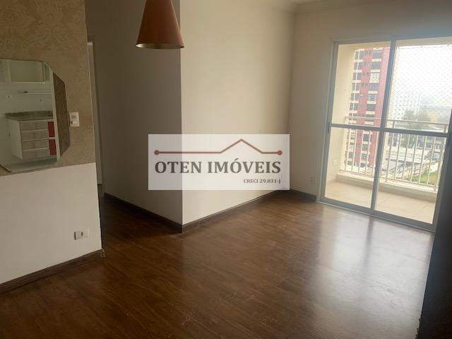 Apartamento à venda com 2 quartos, 62m² - Foto 1