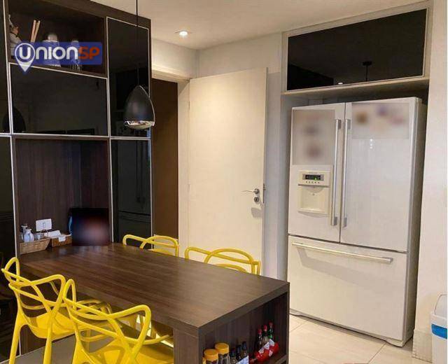 Apartamento à venda com 4 quartos, 207m² - Foto 7