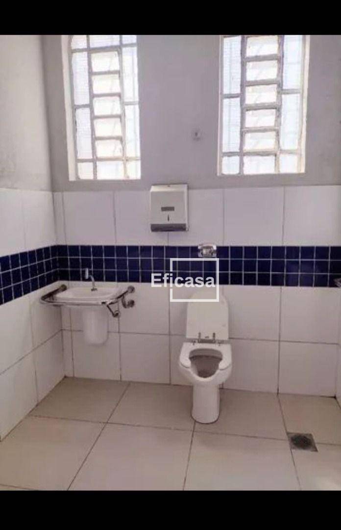 Apartamento à venda com 3 quartos, 800m² - Foto 4