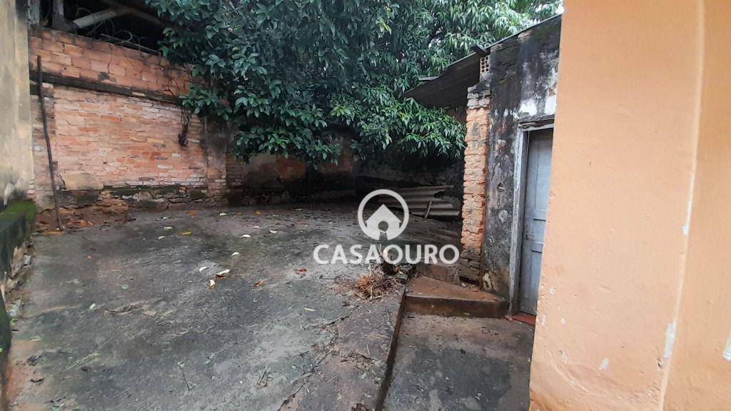 Casa à venda com 3 quartos, 110m² - Foto 12