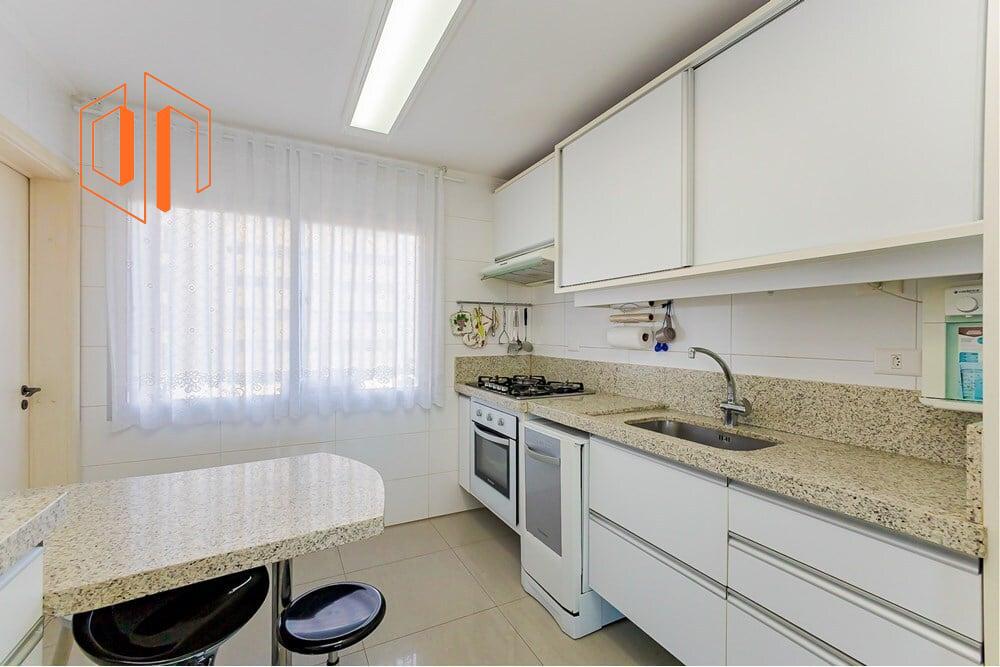 Apartamento à venda com 3 quartos, 144m² - Foto 6