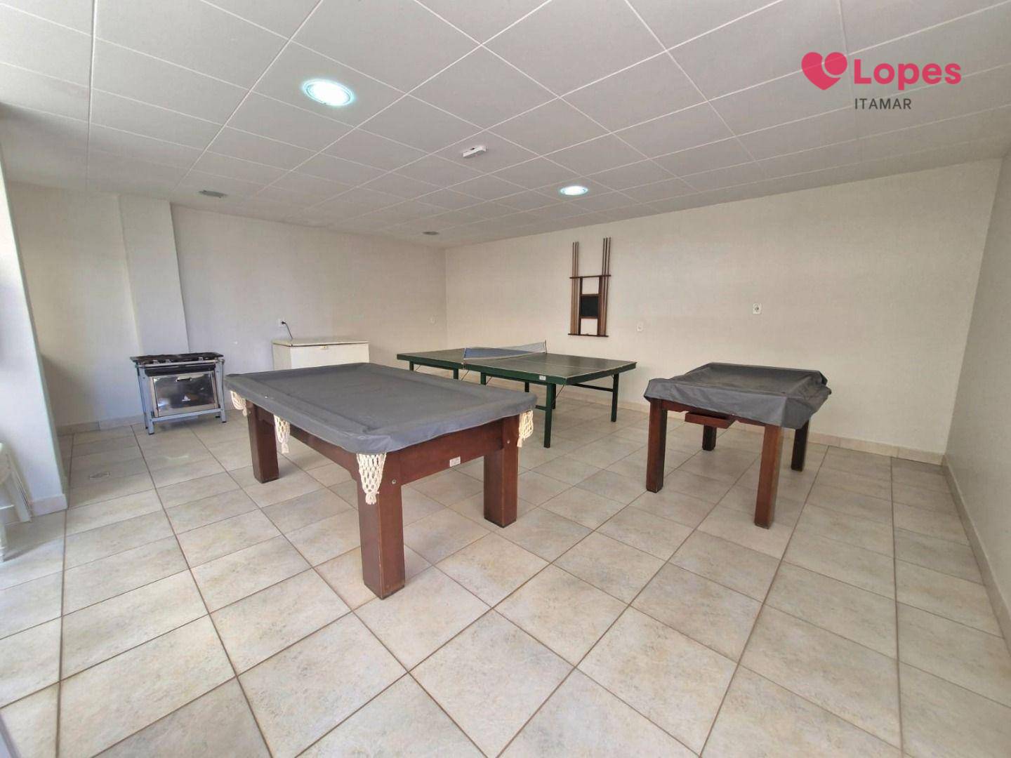 Apartamento para alugar com 4 quartos, 204m² - Foto 5