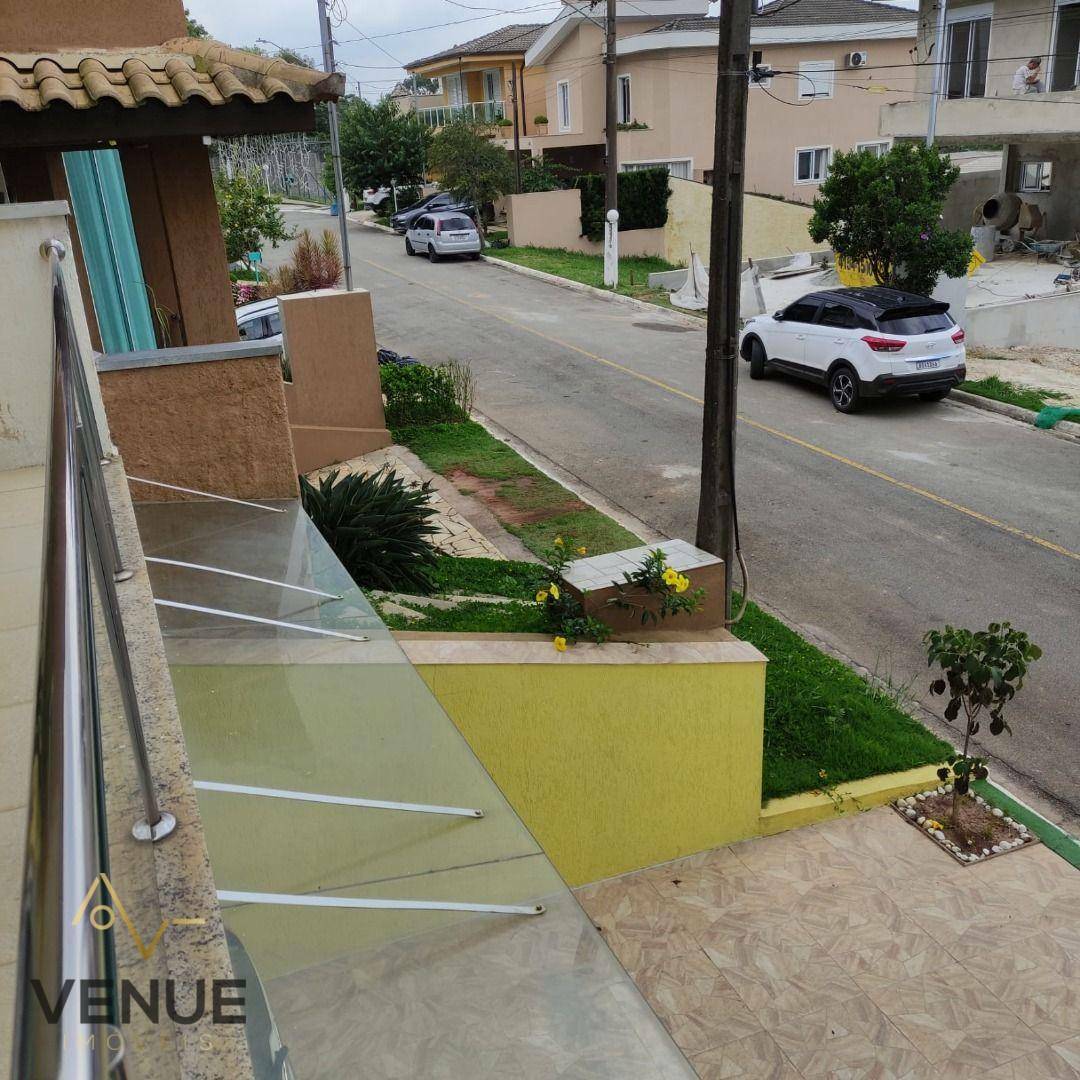 Sobrado à venda com 3 quartos, 250m² - Foto 4