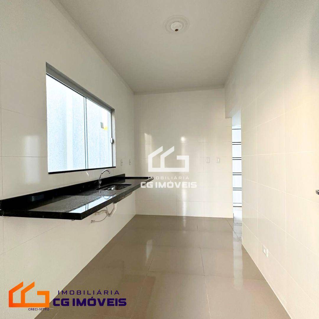 Casa à venda com 2 quartos, 59m² - Foto 4