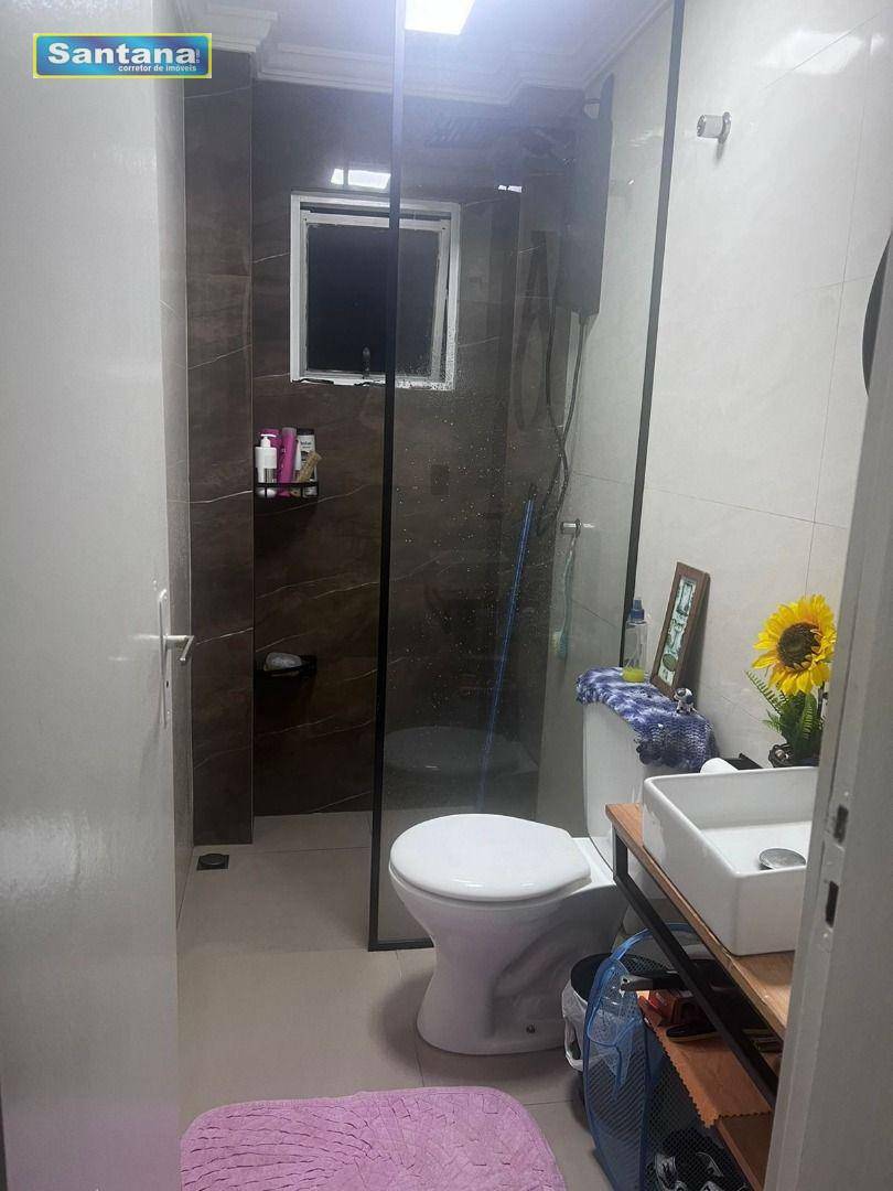 Apartamento à venda com 2 quartos, 42m² - Foto 3