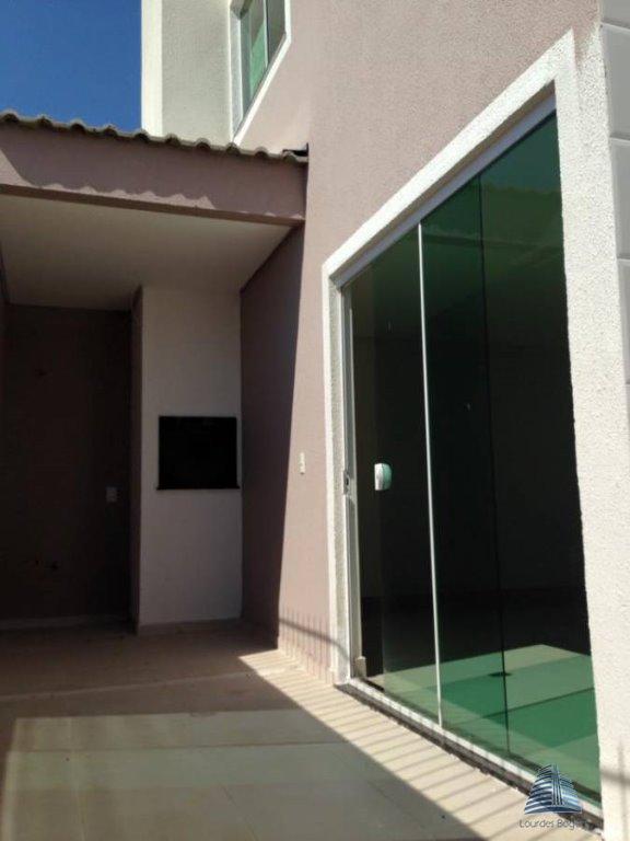 Sobrado à venda com 3 quartos, 100m² - Foto 12