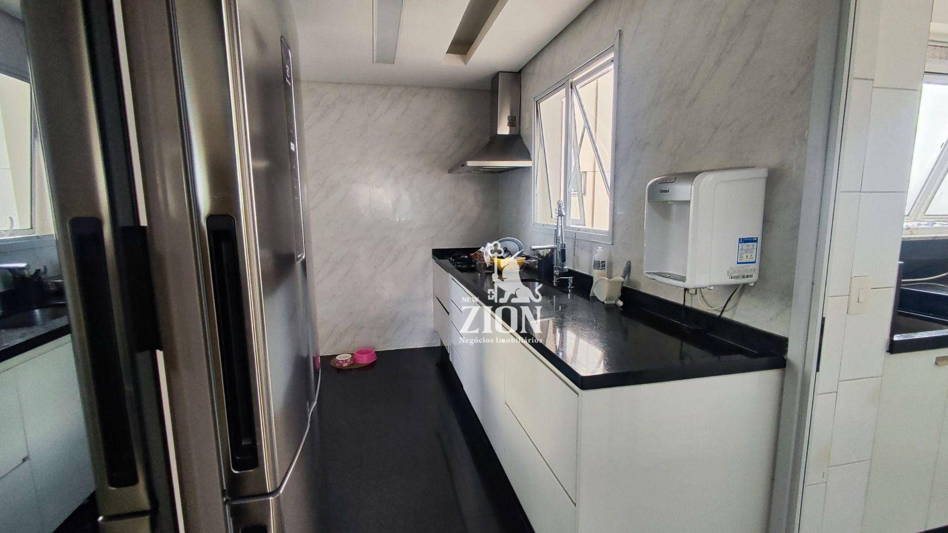 Apartamento à venda com 3 quartos, 121m² - Foto 16