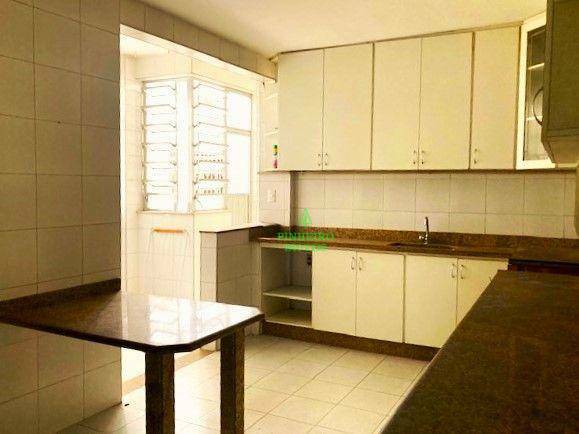 Apartamento à venda com 3 quartos, 152m² - Foto 3