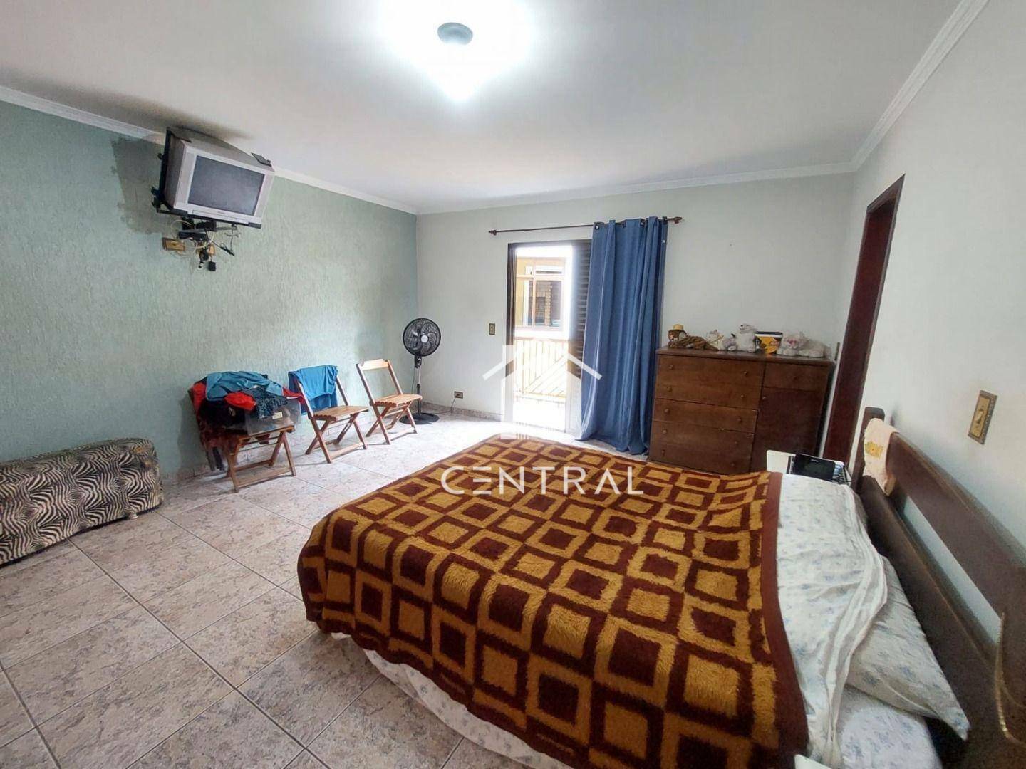 Sobrado à venda com 3 quartos, 310m² - Foto 18