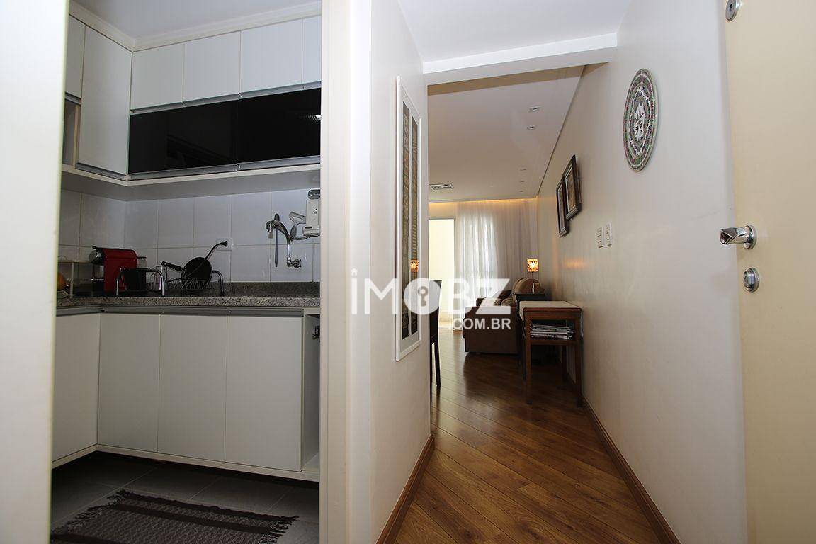 Apartamento à venda com 3 quartos, 85m² - Foto 3