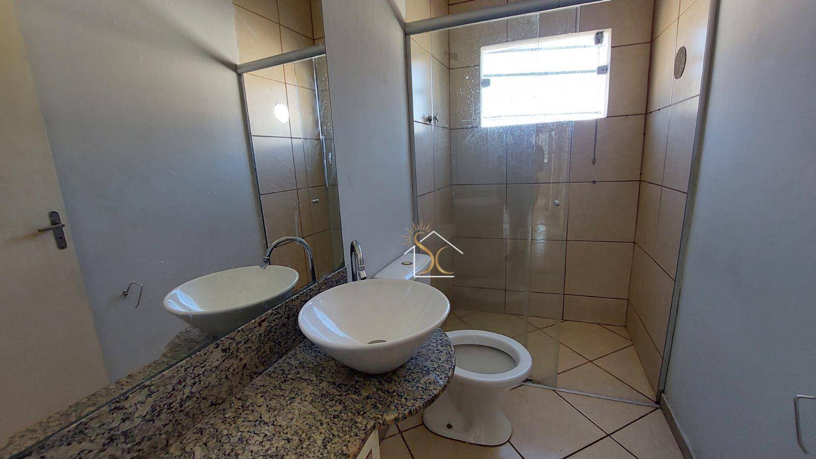 Casa para alugar com 2 quartos, 130m² - Foto 10