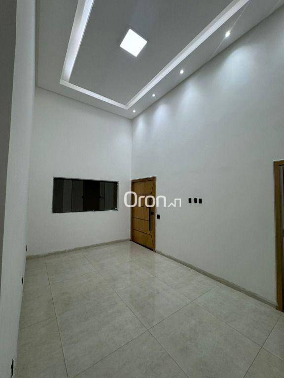 Casa à venda com 3 quartos, 124m² - Foto 3