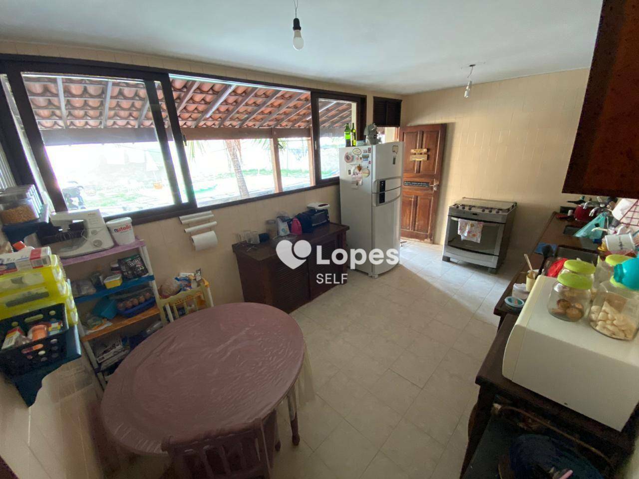 Casa à venda com 4 quartos, 260m² - Foto 16