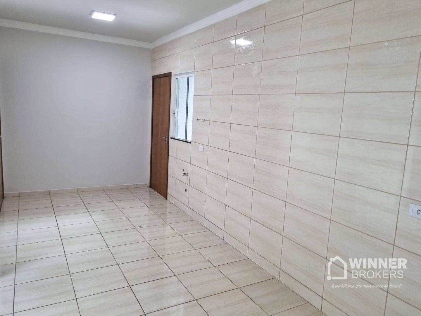 Casa à venda com 2 quartos, 70m² - Foto 6
