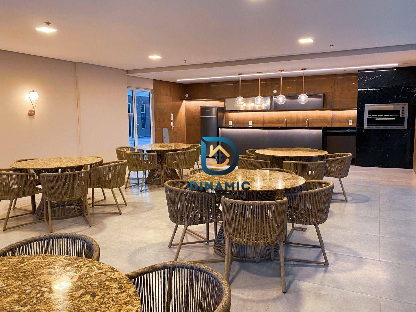 Apartamento à venda com 2 quartos, 54m² - Foto 18