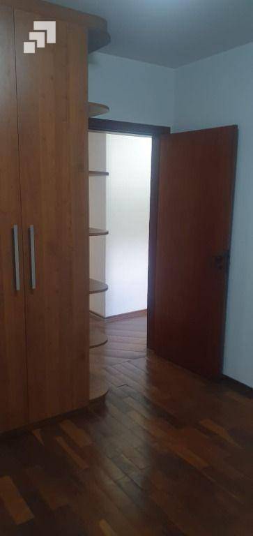 Apartamento para alugar com 3 quartos, 148m² - Foto 6