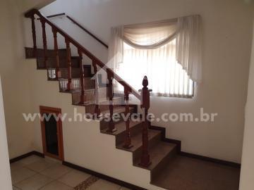 Sobrado à venda com 3 quartos, 290m² - Foto 3