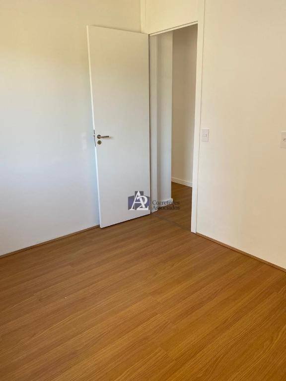 Apartamento à venda com 2 quartos, 45m² - Foto 4