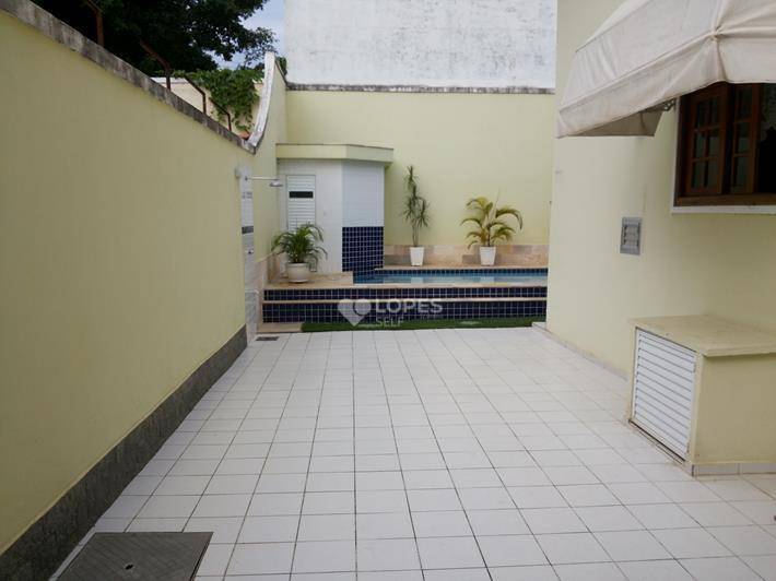 Casa de Condomínio à venda com 5 quartos, 435m² - Foto 36