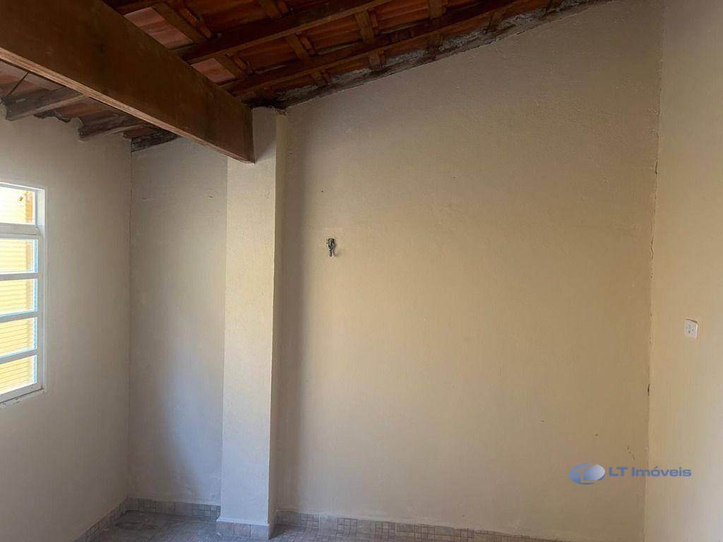 Casa à venda com 2 quartos, 105m² - Foto 22