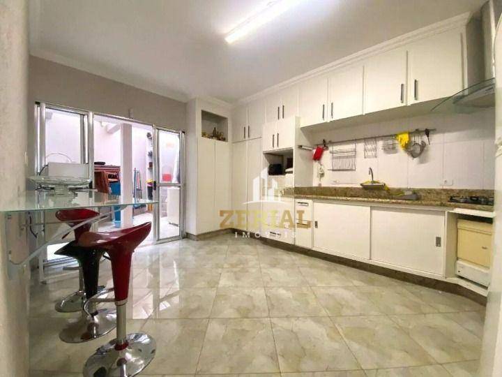 Sobrado à venda com 4 quartos, 191m² - Foto 13