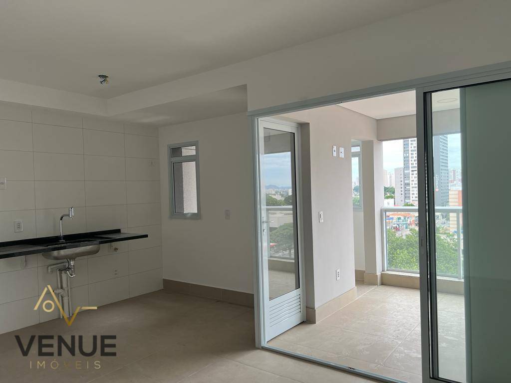 Apartamento à venda com 2 quartos, 66m² - Foto 2