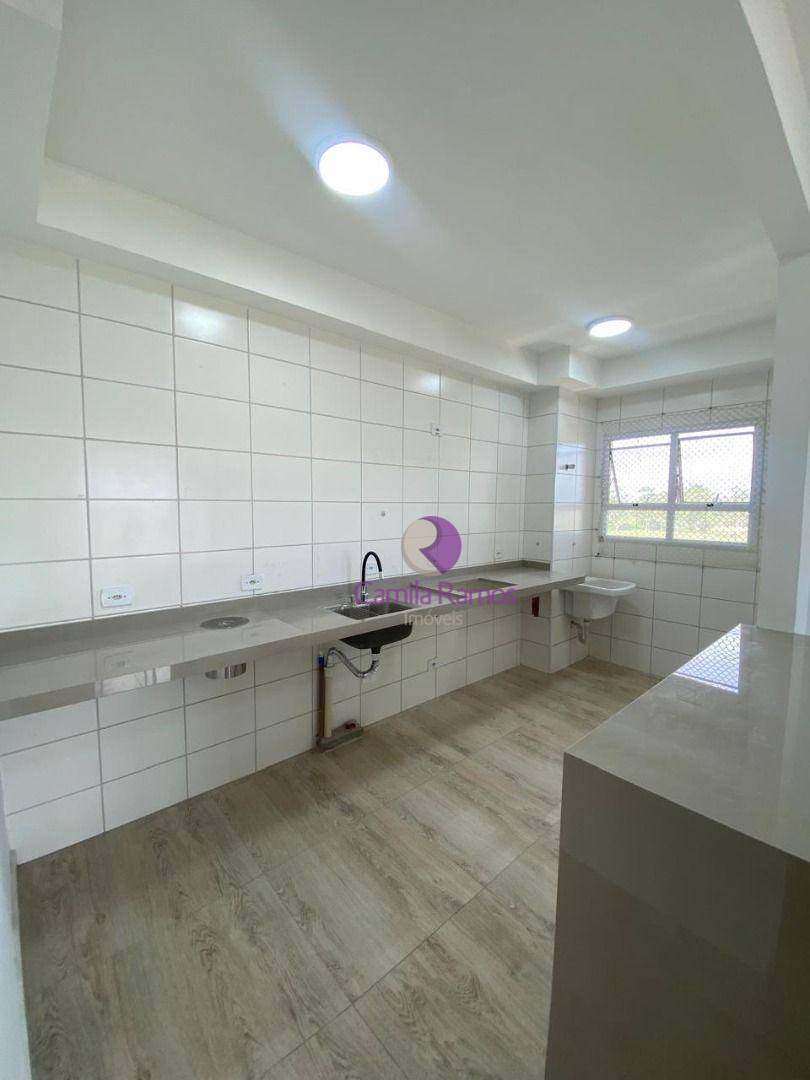 Apartamento à venda com 2 quartos, 55m² - Foto 11