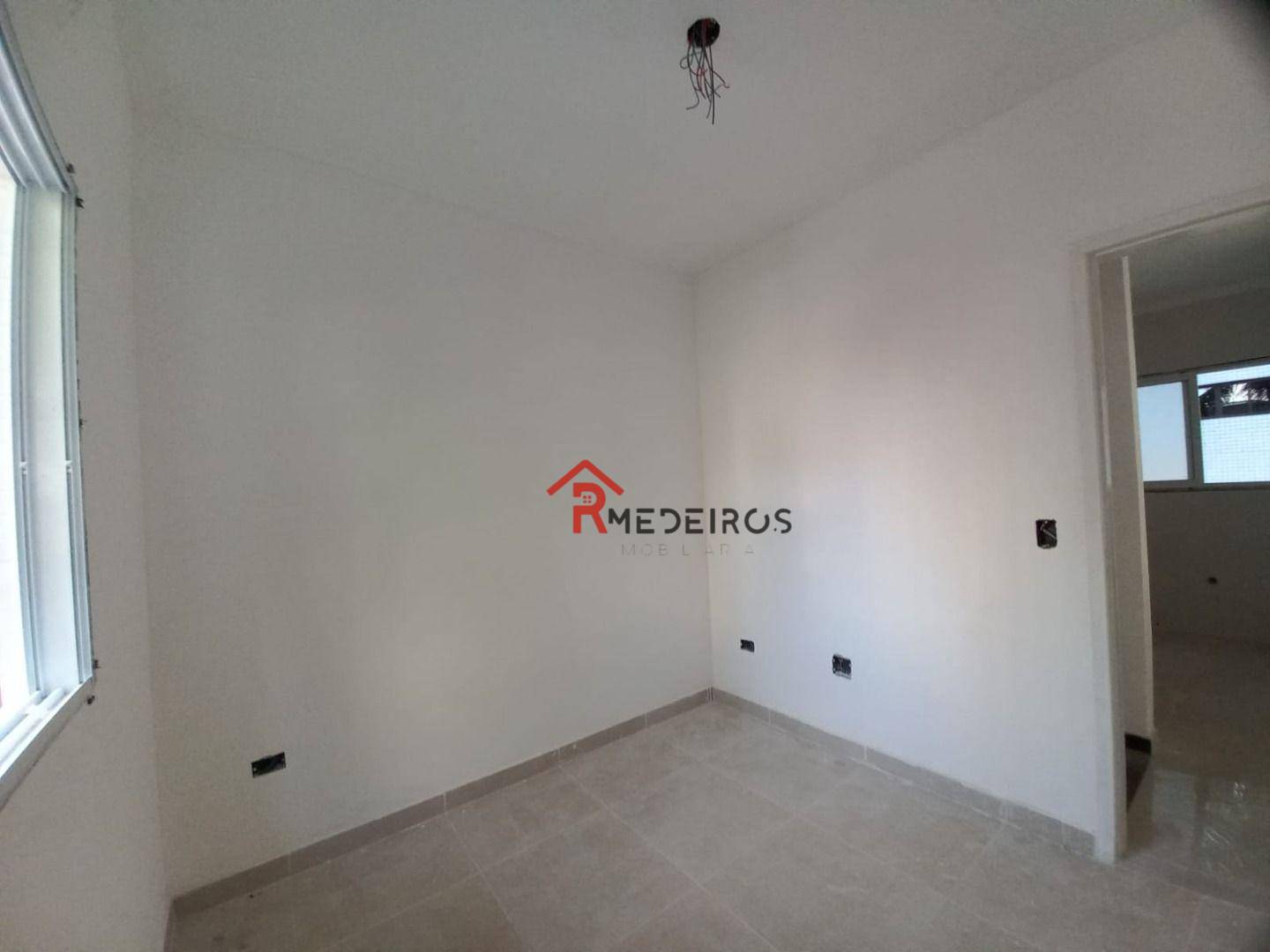 Casa à venda com 2 quartos, 54m² - Foto 17