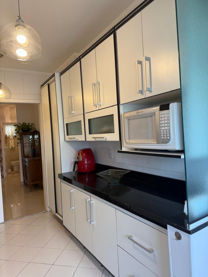 Apartamento à venda com 3 quartos, 110m² - Foto 12