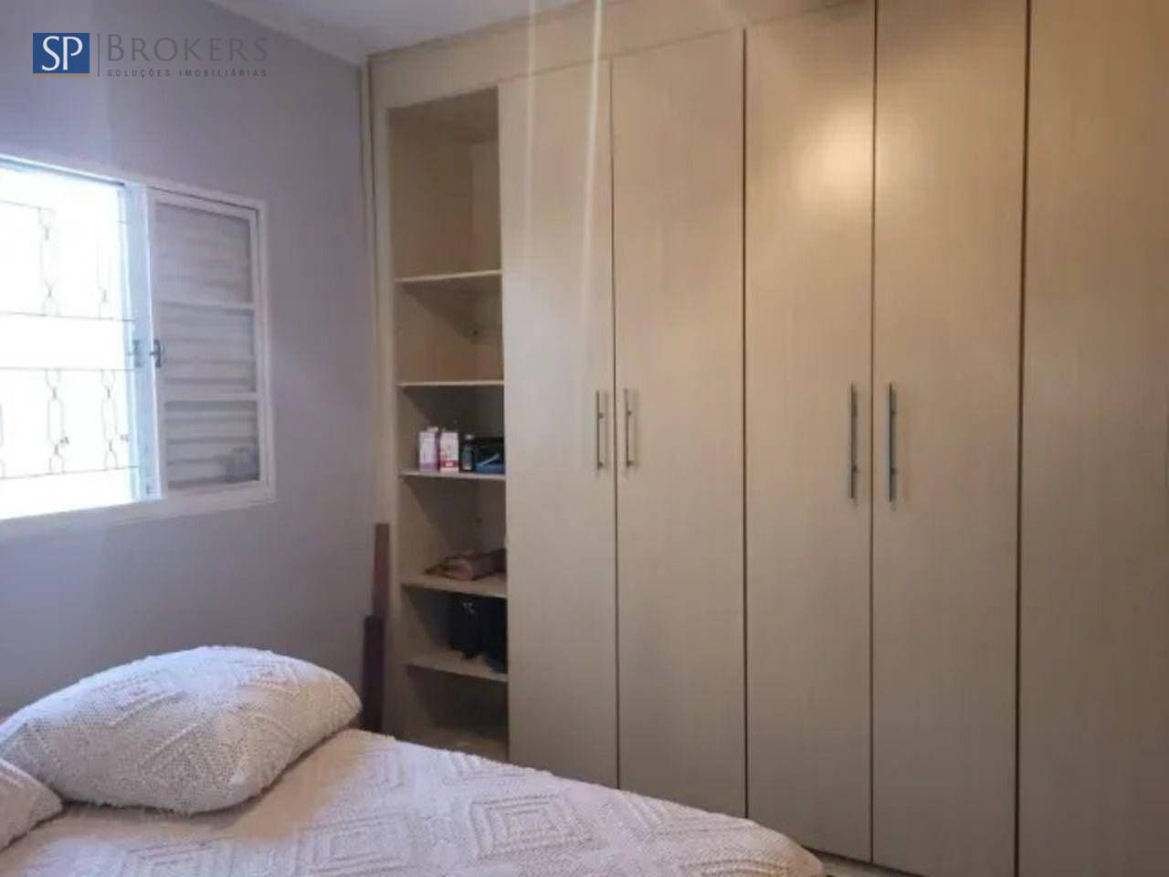 Casa à venda com 4 quartos, 180m² - Foto 17