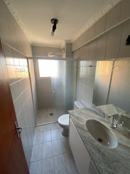 Apartamento à venda com 2 quartos, 64m² - Foto 10