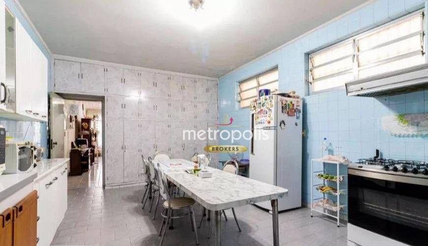 Casa à venda com 3 quartos, 178m² - Foto 4