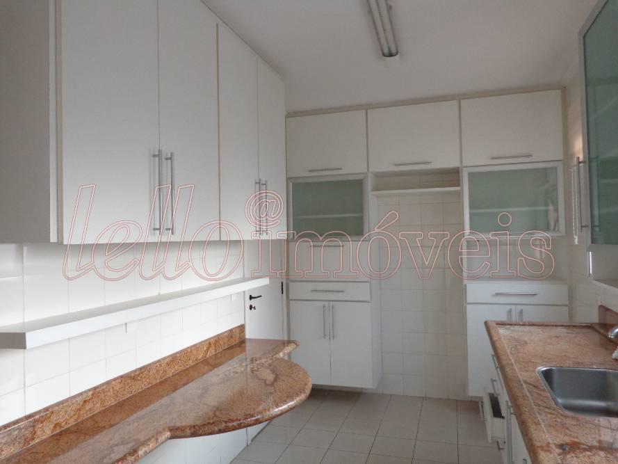 Apartamento à venda com 3 quartos, 166m² - Foto 18