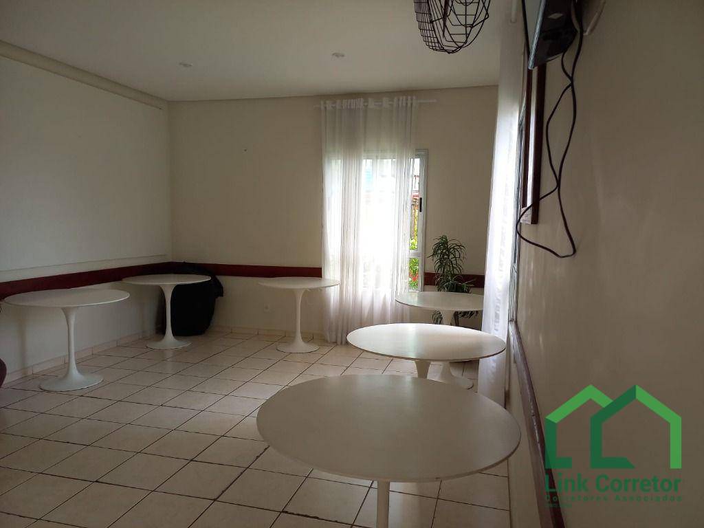 Apartamento para alugar com 2 quartos, 53m² - Foto 16