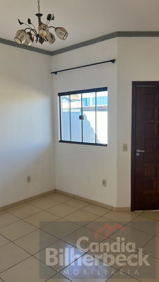 Casa à venda com 2 quartos, 150m² - Foto 11