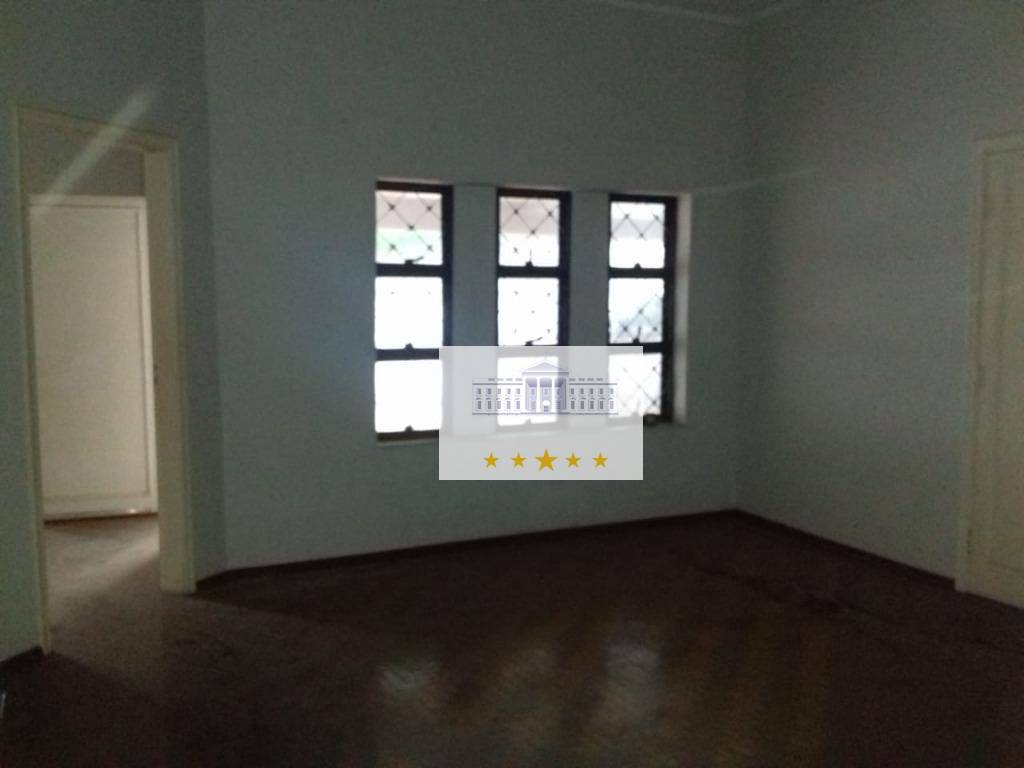 Casa à venda com 3 quartos, 250m² - Foto 5