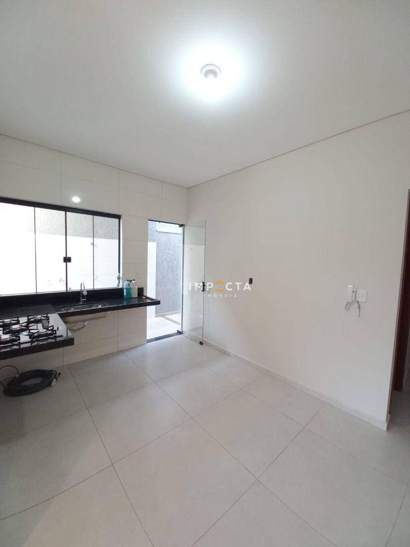 Casa à venda com 3 quartos, 121m² - Foto 5