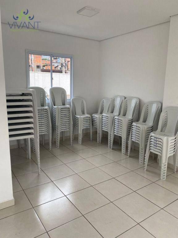 Apartamento à venda com 2 quartos, 45m² - Foto 12