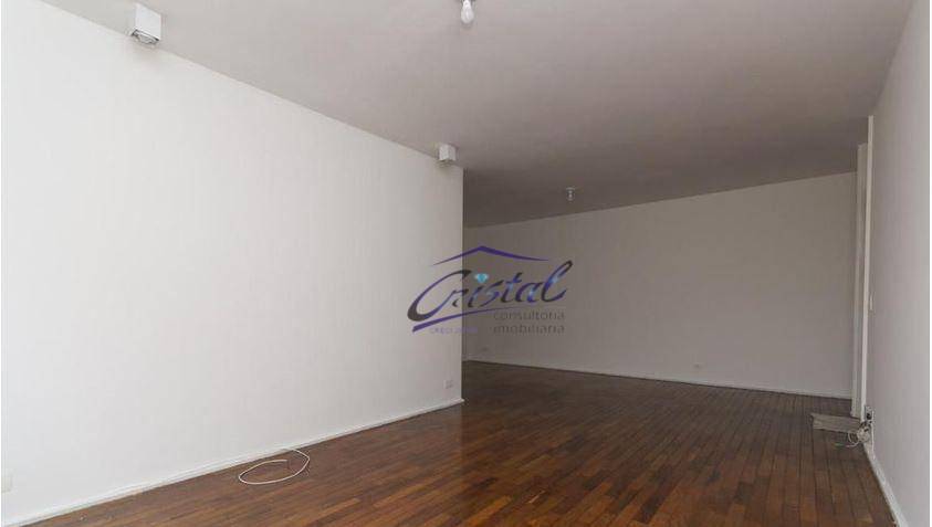 Apartamento à venda com 3 quartos, 117m² - Foto 3