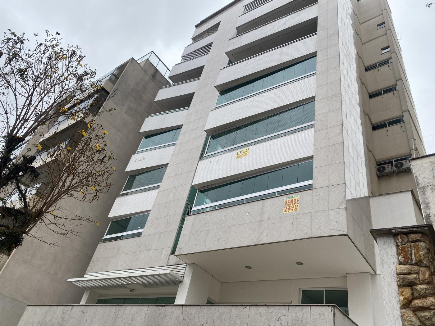 Apartamento à venda com 4 quartos, 247m² - Foto 1