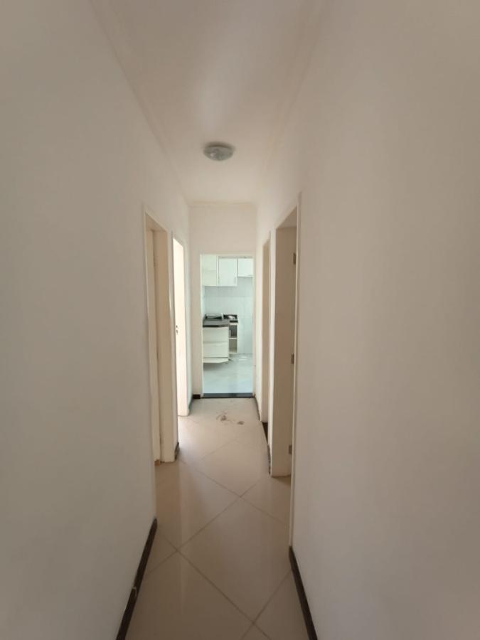 Casa para alugar com 4 quartos, 200m² - Foto 8