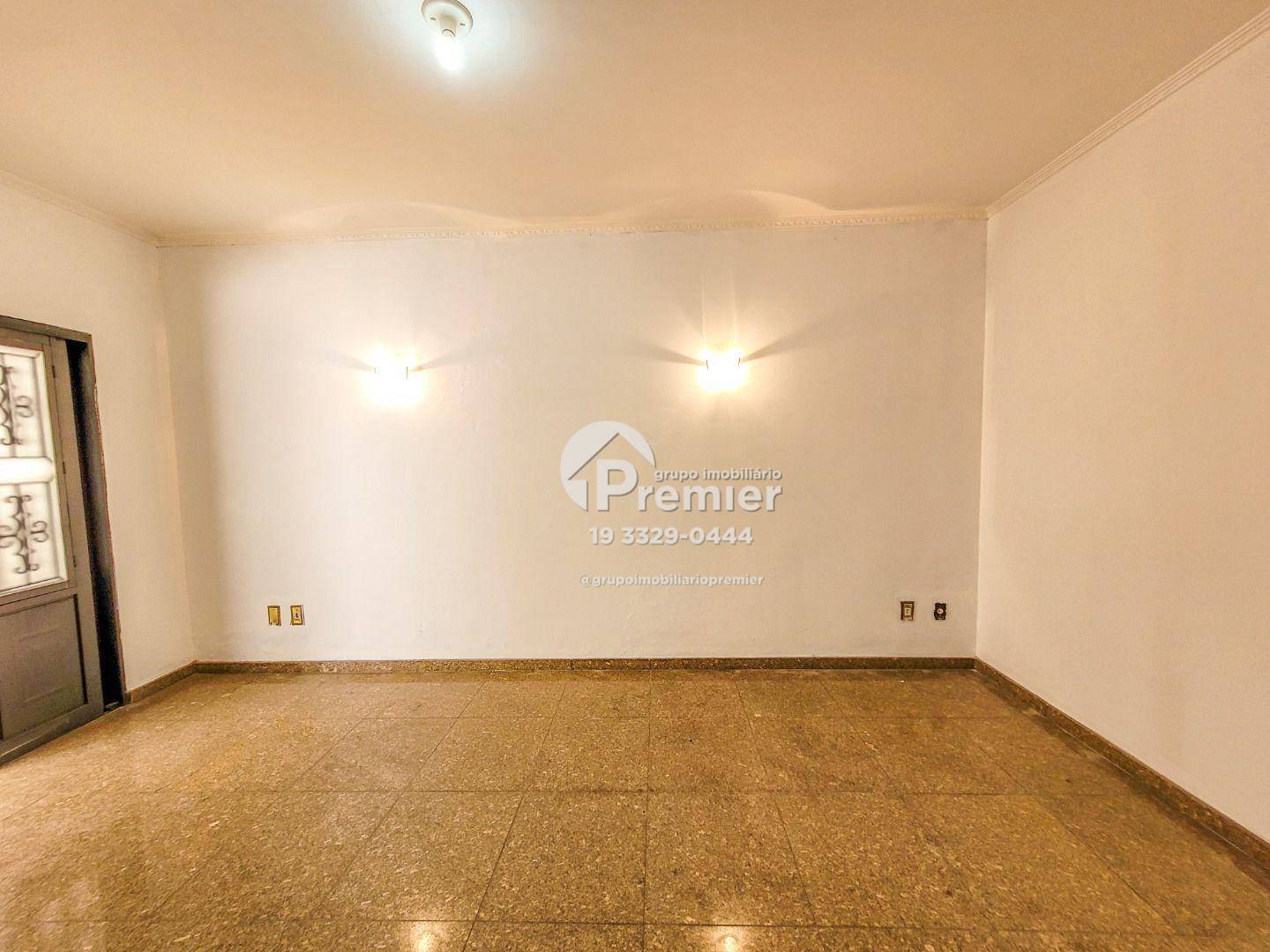 Casa para alugar com 3 quartos, 277m² - Foto 17