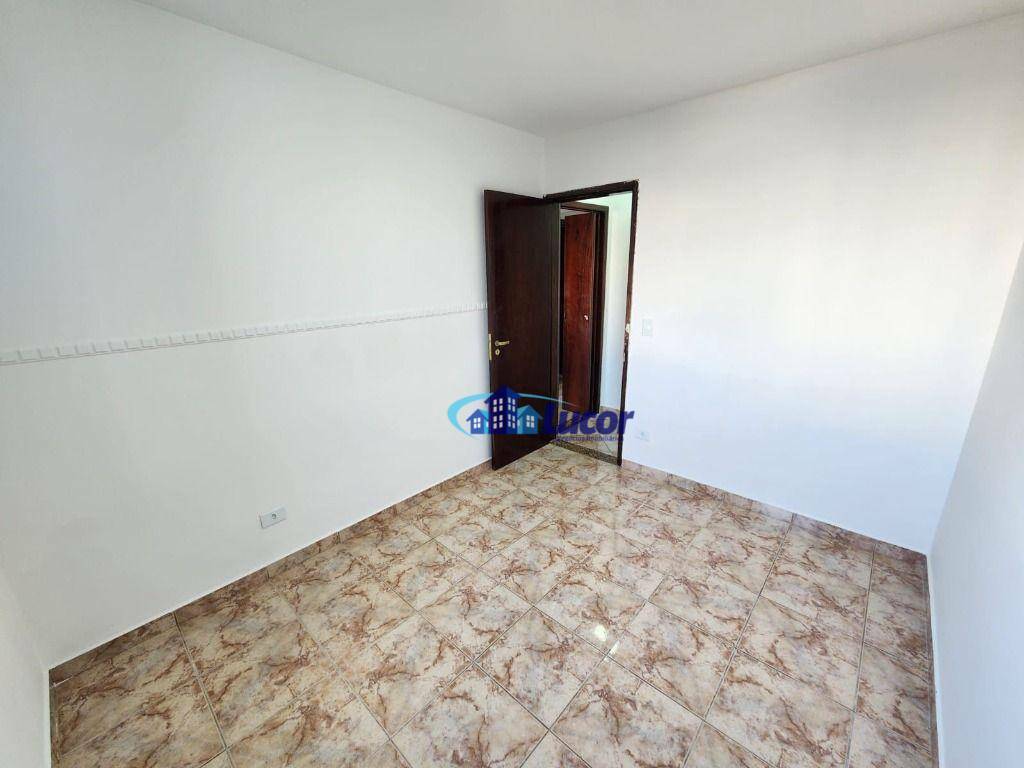 Apartamento para alugar com 3 quartos, 65m² - Foto 8