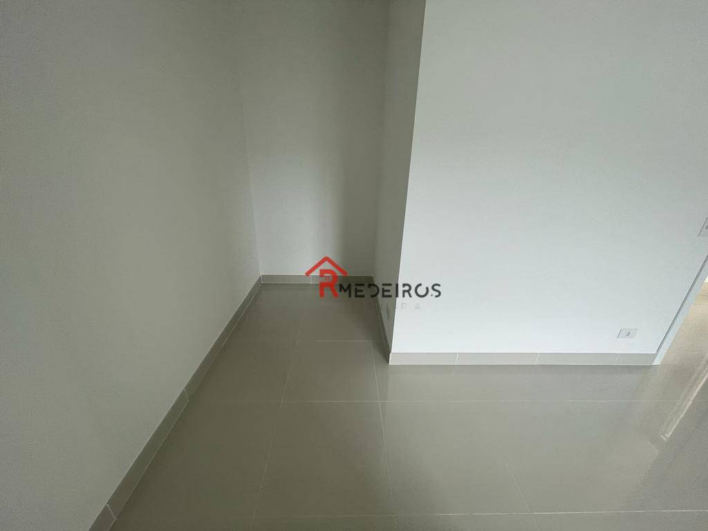 Apartamento à venda com 3 quartos, 162m² - Foto 26