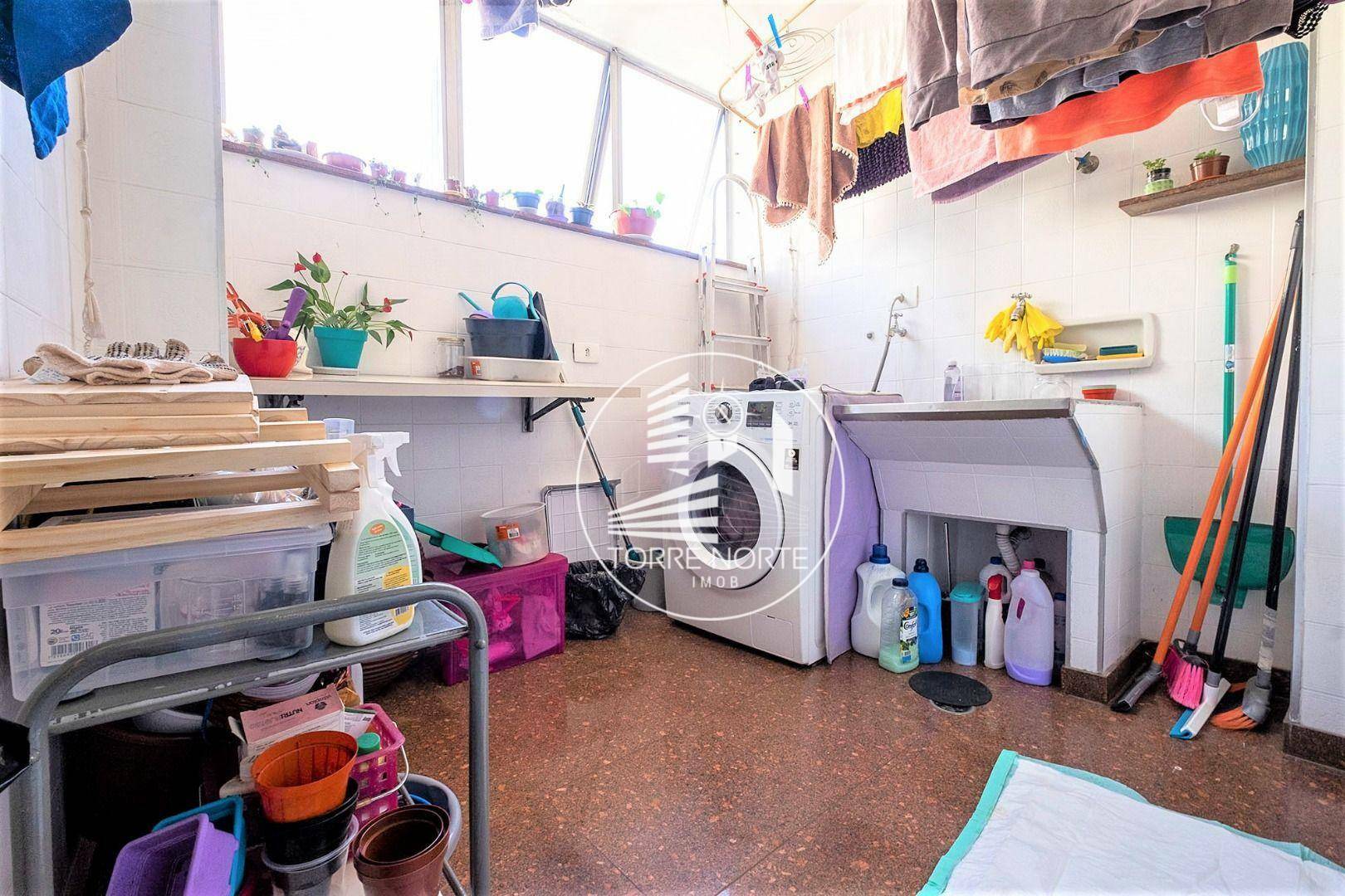 Apartamento à venda com 3 quartos, 142m² - Foto 20