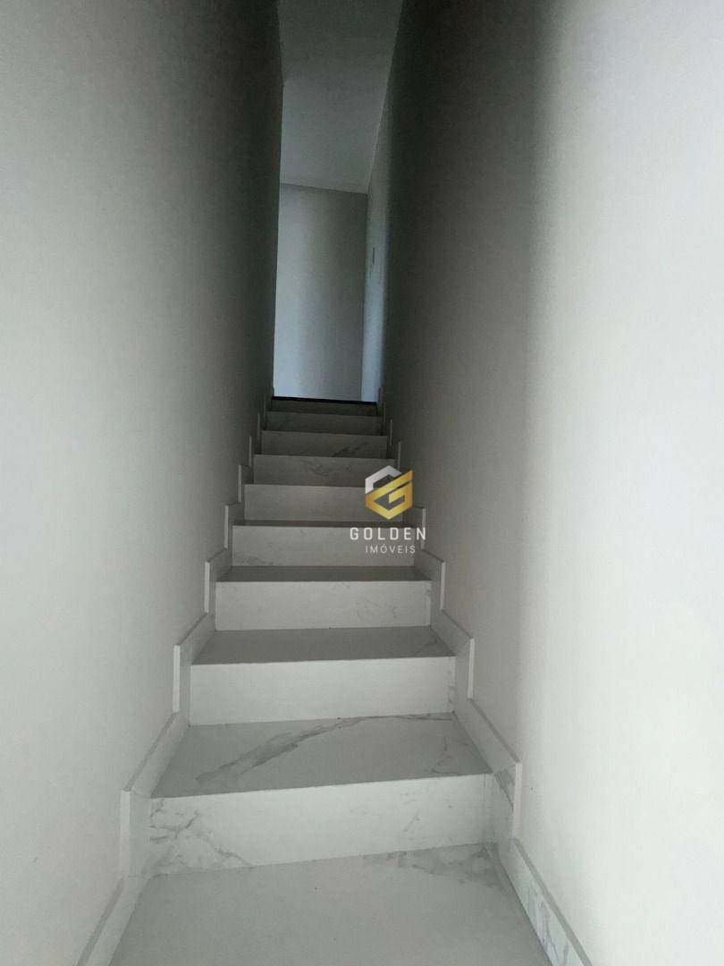 Sobrado à venda com 2 quartos, 77m² - Foto 19