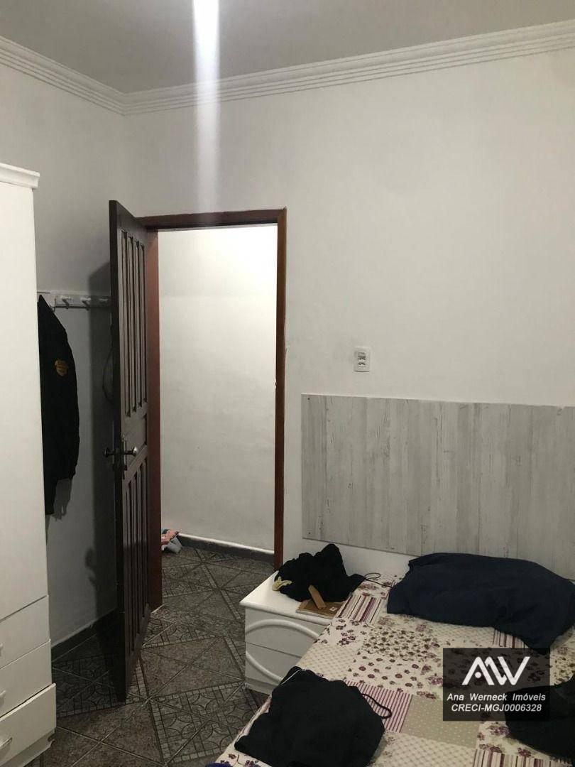 Casa à venda com 3 quartos, 250m² - Foto 12