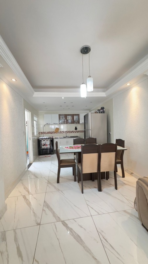 Casa à venda com 2 quartos, 88m² - Foto 6