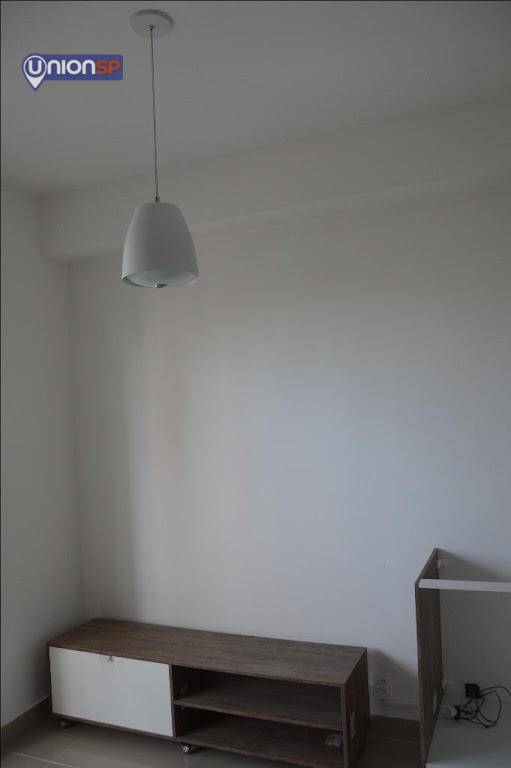 Apartamento à venda com 1 quarto, 33m² - Foto 12